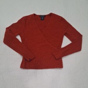 Sarah Spencer Women's V-Neck Sweater in Rust Size S 100% Merino Wool